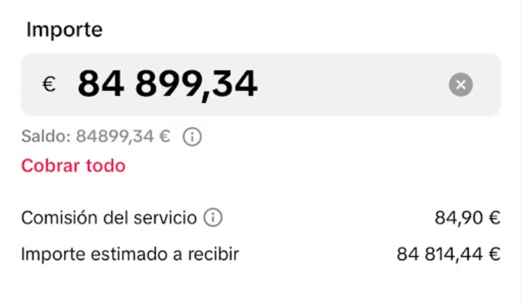 Captura de la pantalla de cobro: 84.899,34 € de saldo disponible para cobrar, con 84,90 € de comisión del servicio y 84.814,44 € estimados a recibir.